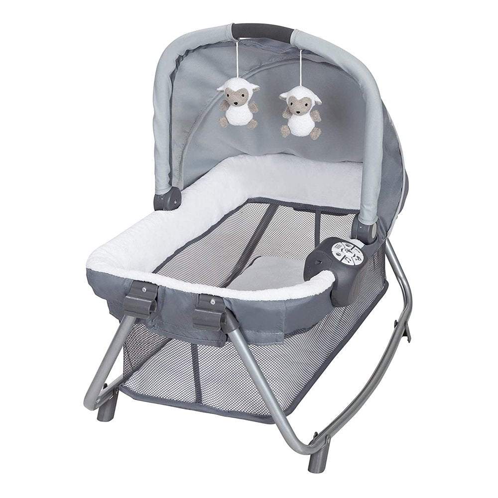 Retreat Portable Nursery Center W/ Bassinet & Changing Table, Mint